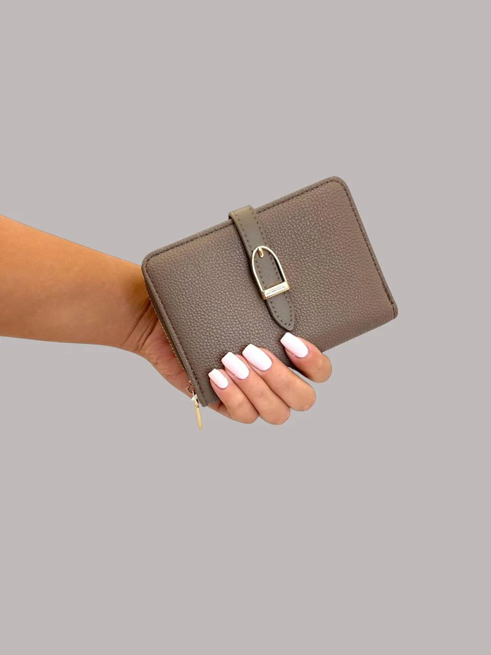 Chic Essance Wallets
