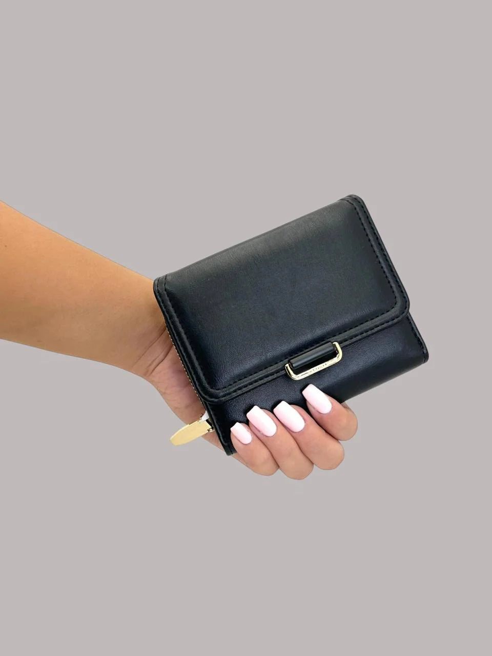 Compact wallets